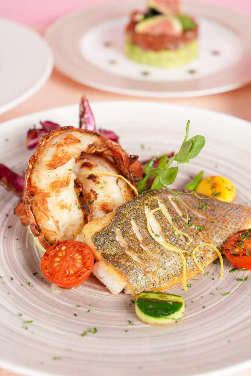 【Ưu đãi chớp nhoáng】Giovanni Pina | Bữa sáng muộn cuối tuần | Bữa tối bán tự chọn cuối tuần | Tráng miệng không giới hạn & Rượu vang đỏ Ý (Chi nhánh Central)